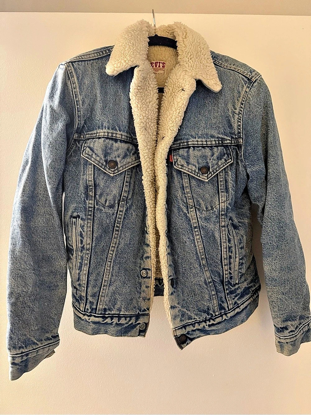 Authentic Vintage Levi's Denim Sherpa Trucker Jacket